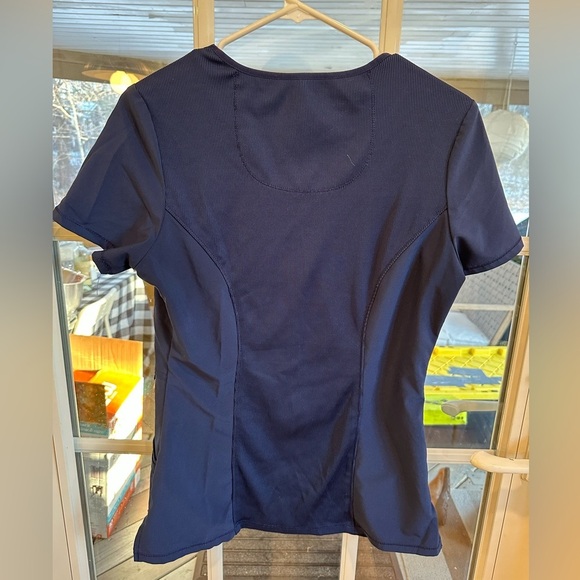 Cherokee Infinity Scrub Top - Picture 3 of 3